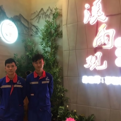 上海市浦東新區(qū)溪雨觀文峰廣場(chǎng)店大理石防滑處理